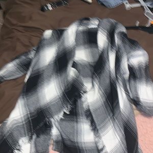 Plaid High-low Cardigan